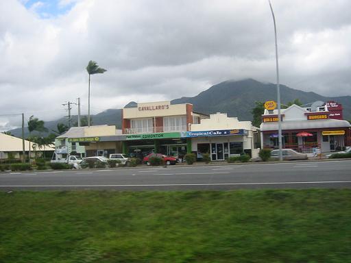 Drive-by photos of Edmonton, Queensland.